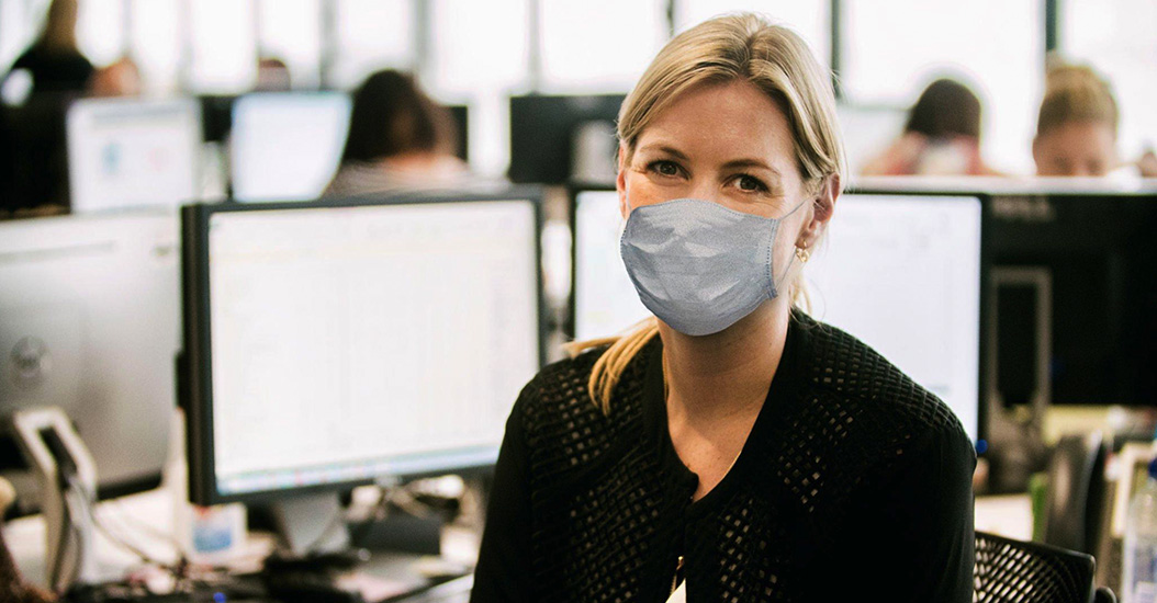 Loser who hasn’t been sick in four years still wears a mask in the office